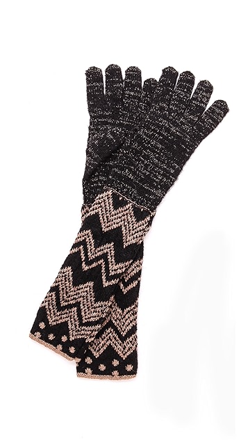 圆点花纹锯齿纹手套