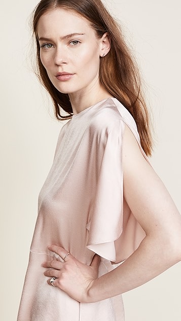 jenny park chavi 不对称开衩袖上衣