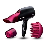 Panasonic EH-NA65粉红色吹风机采用nanoe™技术，可明显改善头发光泽