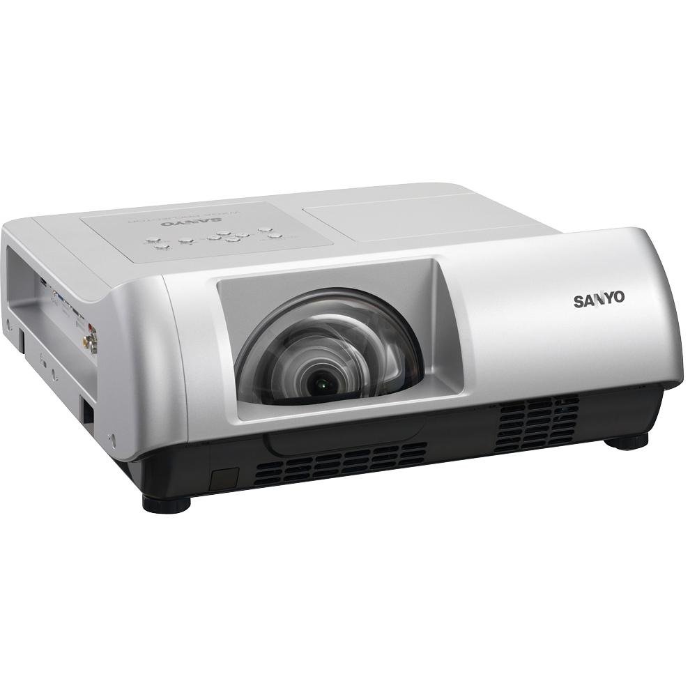 sanyo plcwl2500 wxga 2500-lumens short-throw 前投影机