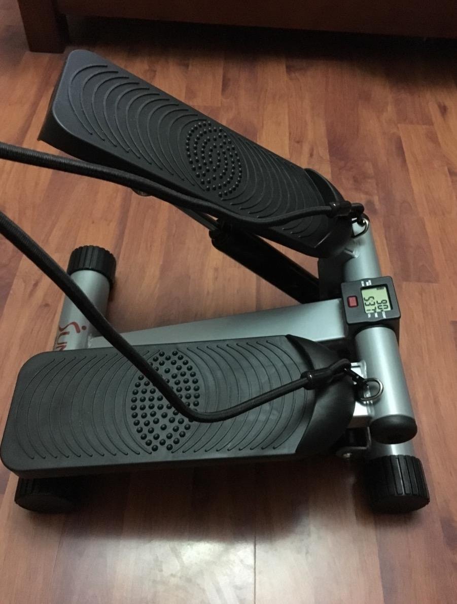 【美亚同款】sunny health&fitness 静音家用迷你踏步机多功能扭腰