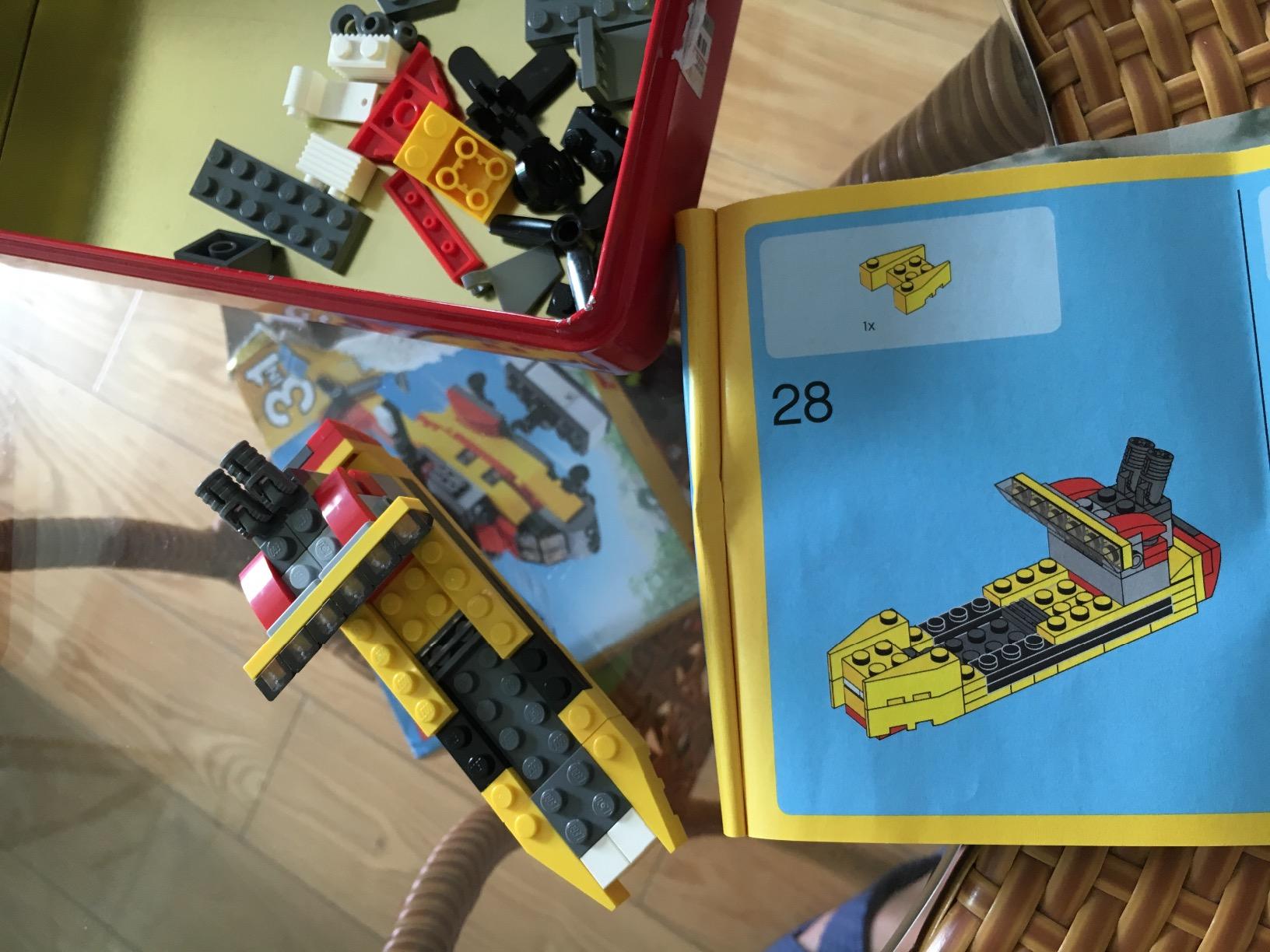 lego 乐高 拼插类玩具 creator创意百变系列 货物直升机 31029