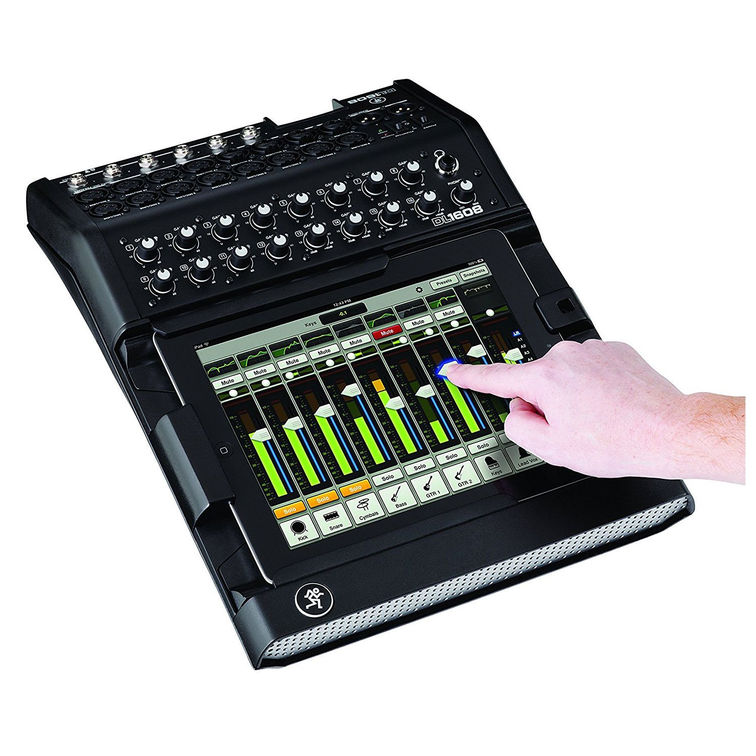 mackie dl1608 16-channel live sound digital mixer with ipad
