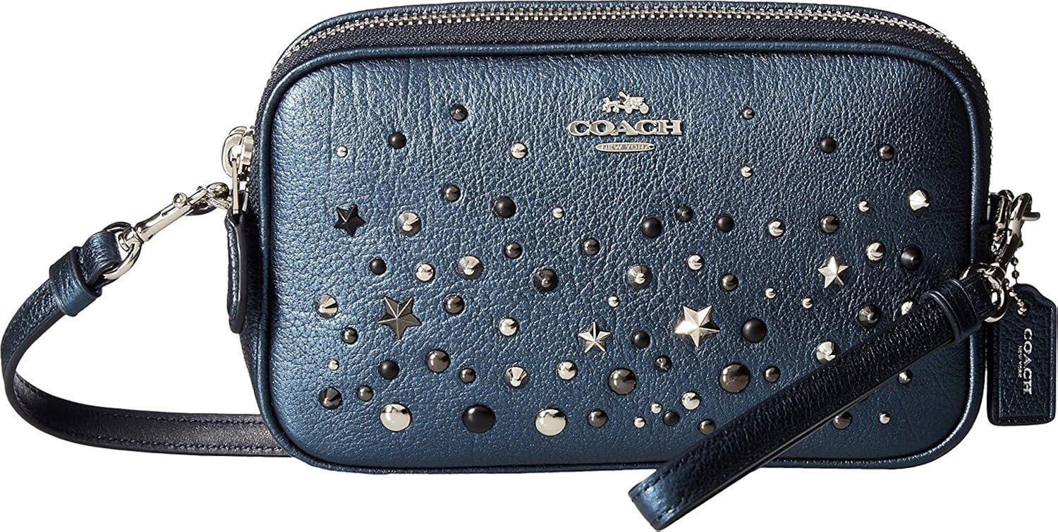 coach 女士金属星铆钉斜挎包